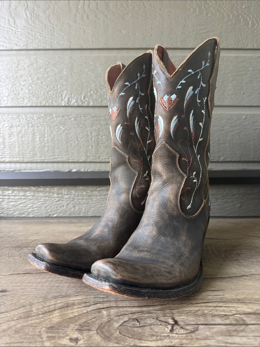Dan Post Brown Leather Western Cowgirl Boots Blue Coral Embroidery size 6.5 B
